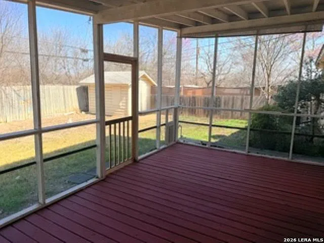 Building Photo - 2323 Spicewood Dr