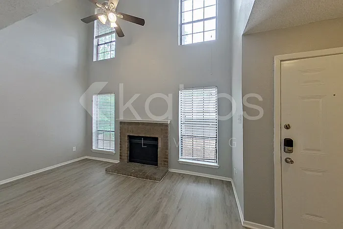 2140 Woodnote Ln — Photo 4