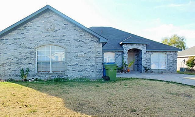 1st image of 3108 Creekside Dr