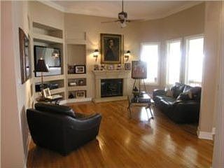 4th image of 4400 NE De La Mar Cir