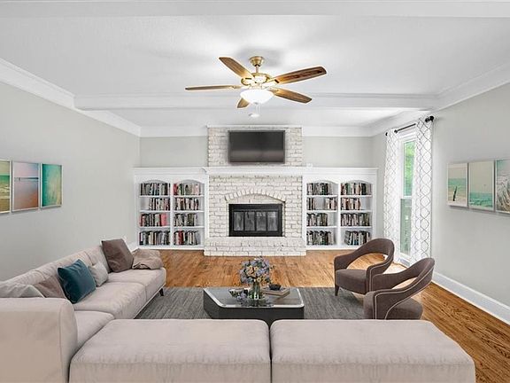 3rd image of 12406 Mastin St