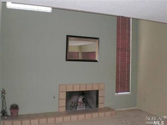 4th image of 1314 Pinewood Ct