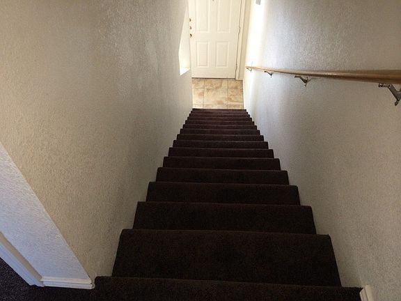 4th image of 4001 Doraine Ct APT B