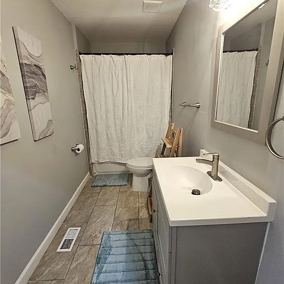 2138 Donald Lee Hollowell Pkwy NW — Photo 36
