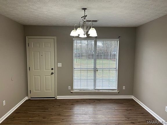 2nd image of 508 Deer Path