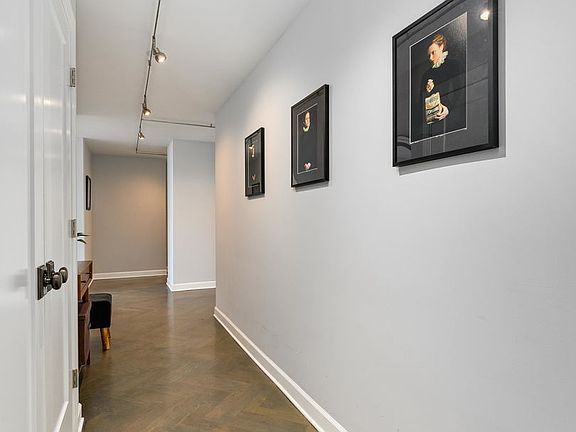 3rd image of 2626 N Lakeview Ave #2507-08