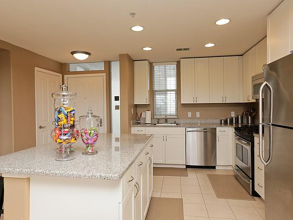 3rd image of 3901 Lick Mill Blvd APT 209