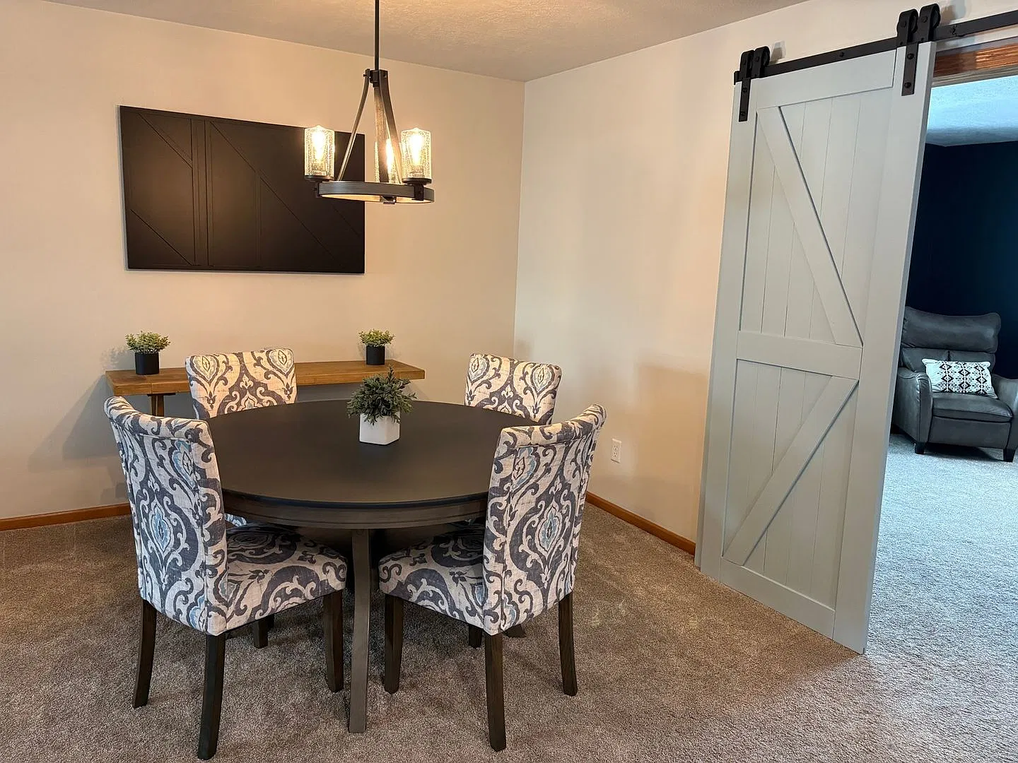 Charming 2BR House in Elk Point — Photo 4