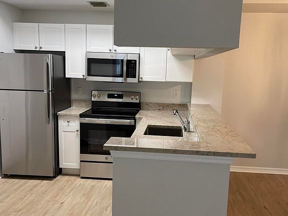 2nd image of 2802 Sarento Place #203
