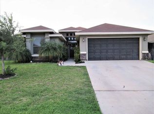 614 Waxwing Cedar Dr, Laredo, TX 78045