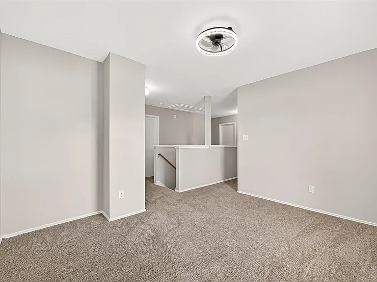 4115 Sand Ripple Ln — Photo 11