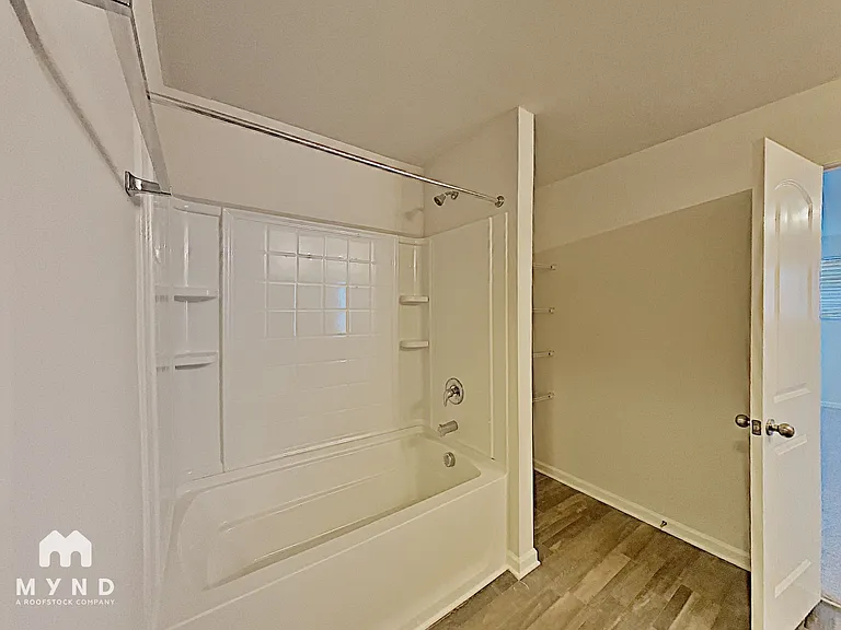 9719 Old Dowd Rd — Photo 9