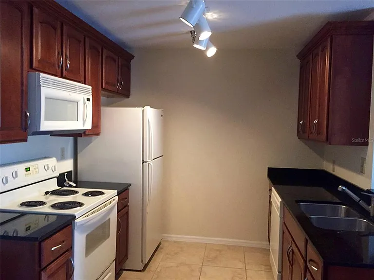 10263 Gandy Blvd N #513 — Photo 25