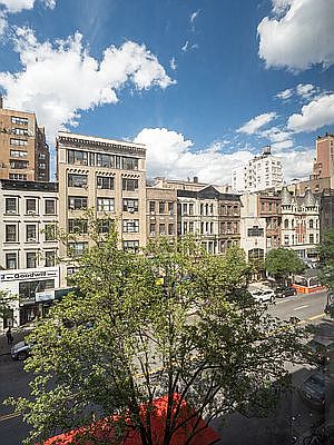 5th image of 154 W 72nd St #4B