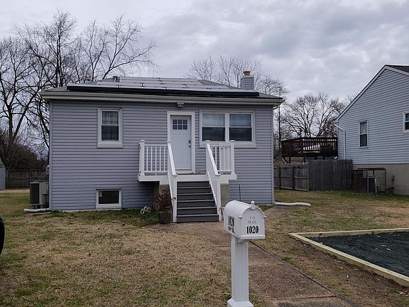 2nd image of 1020 4th St