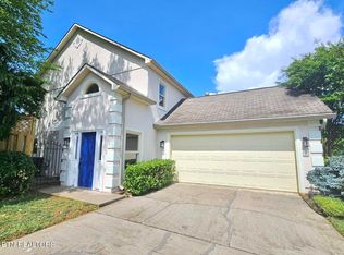 8633 Charles Towne Ct, Knoxville, TN 37923