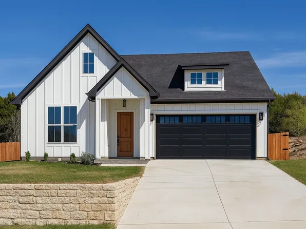 5507 San Jacinto Dr, Granbury, TX 76048