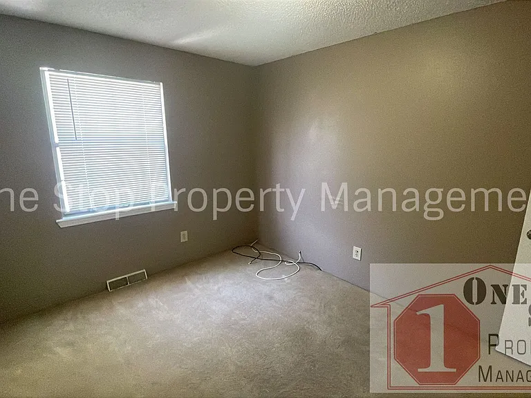 17311 E 51st Ct S — Photo 10