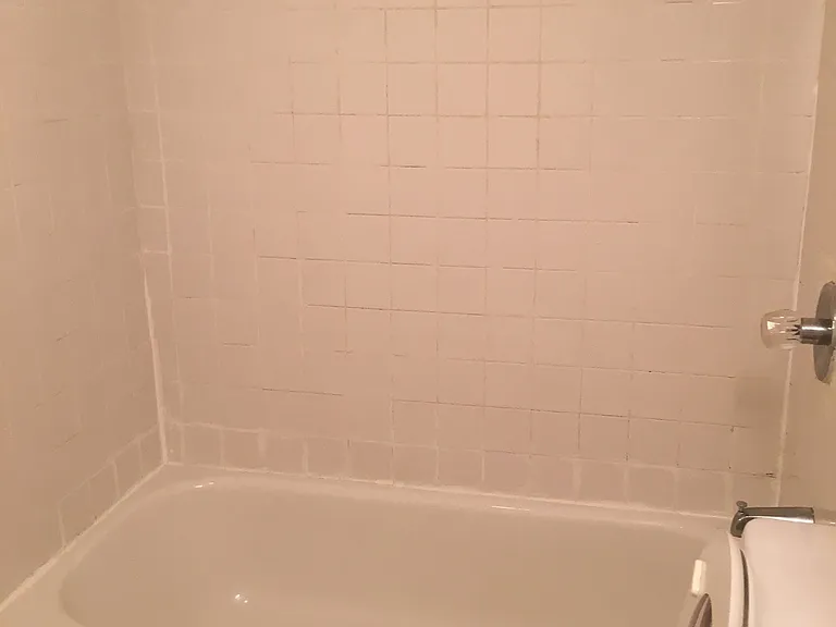 4 Gates St #3R — Photo 1