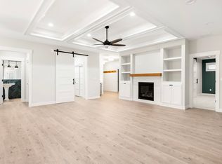 627 Cortona Way, Richland, WA 99352