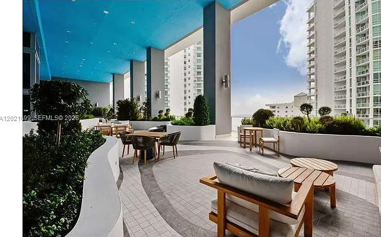 1300 Brickell Bay Dr #2900 — Photo 49