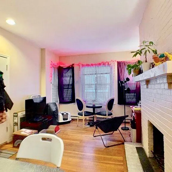 28 Edgerly Rd #2 — Photo 2