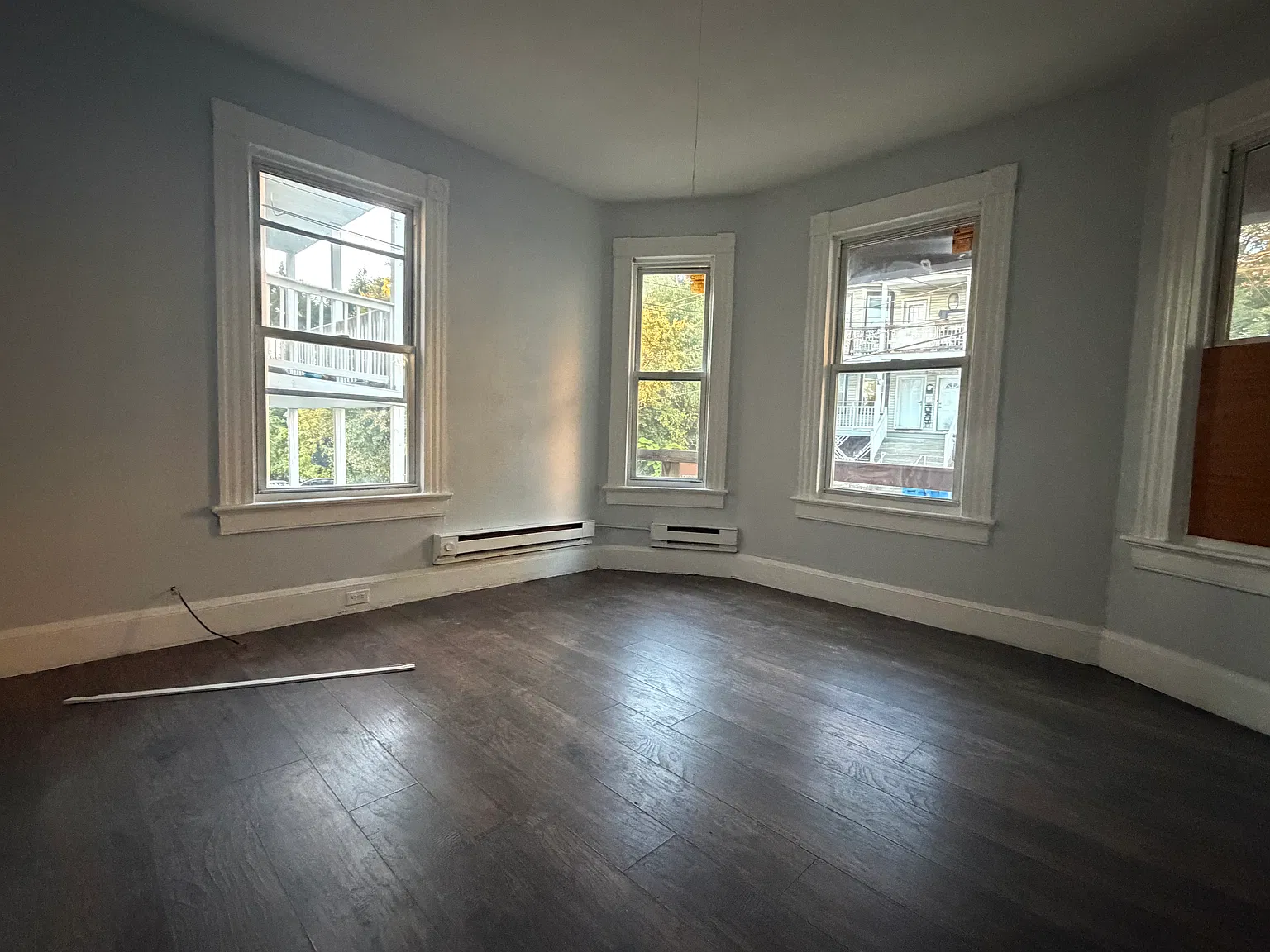 4 bed, 1200 sqft, $1,545 — Photo 1