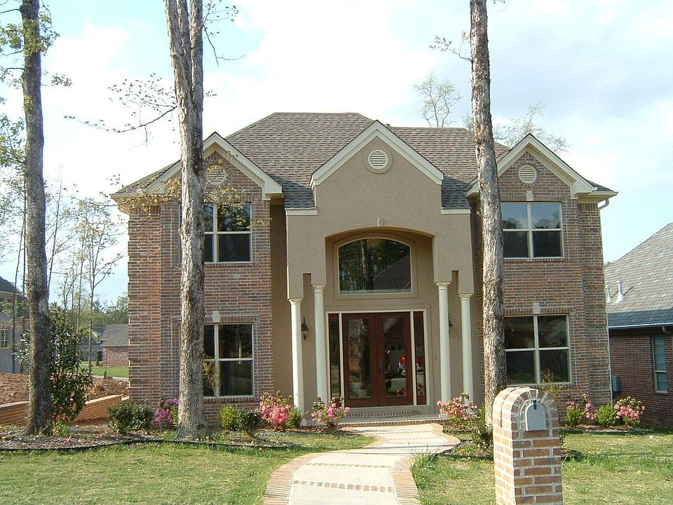 1st image of 12 Wellington Colony Dr