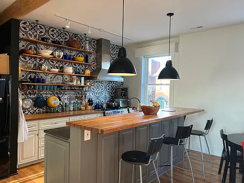 2519 California Ave #1 Photo 1