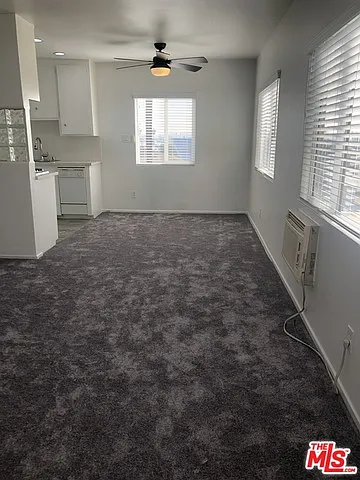 744 Pier Ave #4 Photo 1