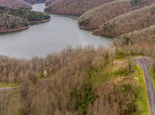 Deer Path Ct, Smithville, TN 37166