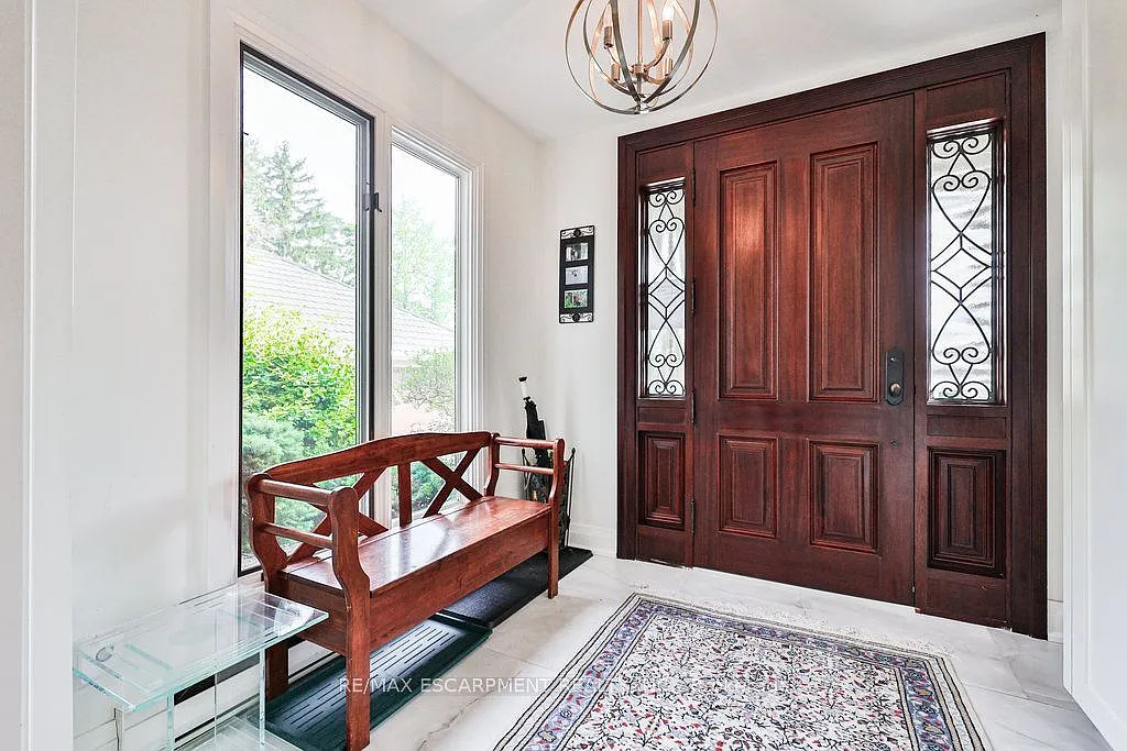 5 bed, $5,300 — Photo 3