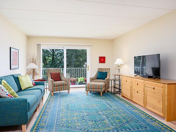 5th image of 203 N Kenilworth Ave APT 4D