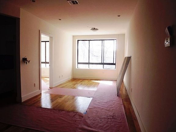 5th image of 192 Stuyvesant Ave APT 2B