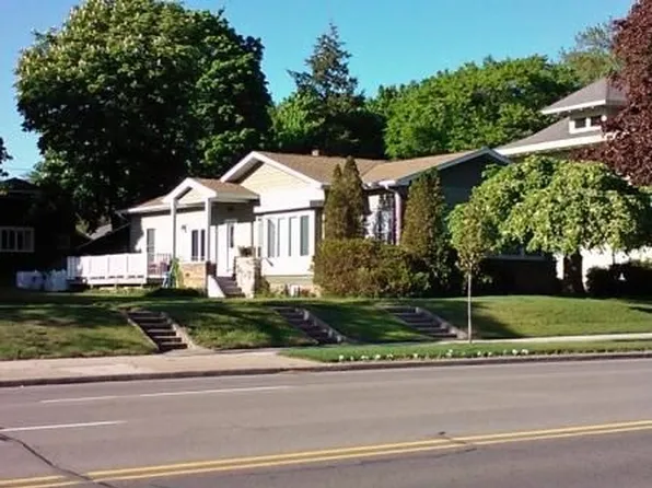7055 E Ludington Ave, Ludington, MI 49431