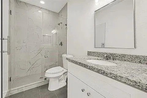 7926 Hudson St — Photo 22