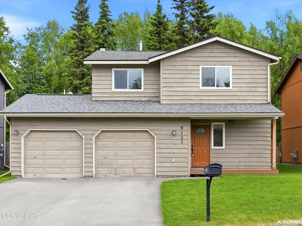 9121 Little Creek Dr, Anchorage, AK 99507