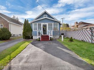 2093 Oaklawn Avenue, Schenectady, NY 12306