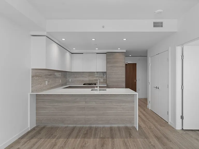 660 Quayside Dr #1405 — Photo 4