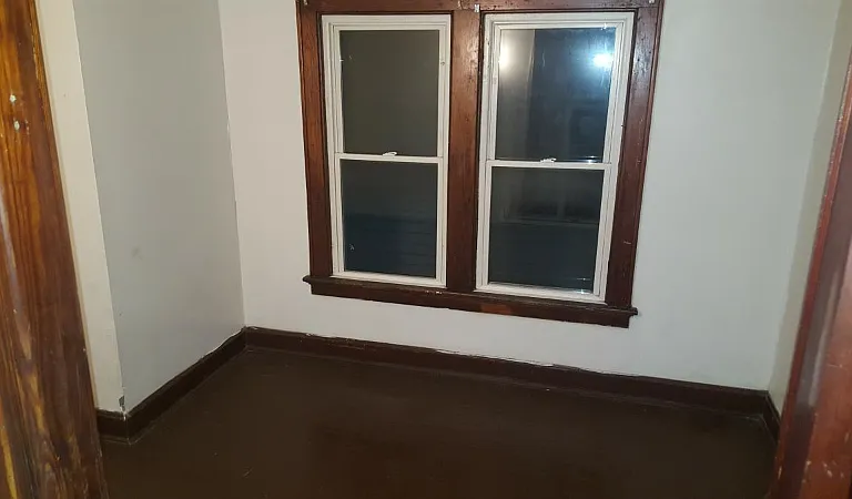 2092 Cleveland Ave — Photo 6