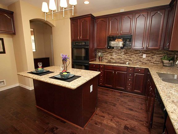 5th image of 3215 E Mead Dr