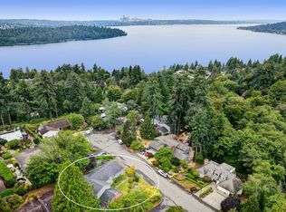 8255 SE 59th St, Mercer Island, WA 98040