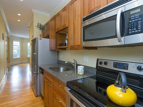 5th image of 373-375 Broadway #373-7