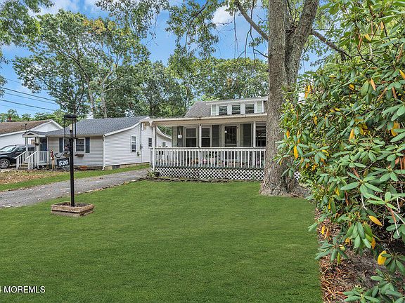 2nd image of 526 Morris Boulevard
