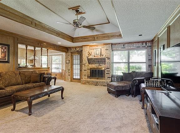 5th image of 7605 Hunt Dr