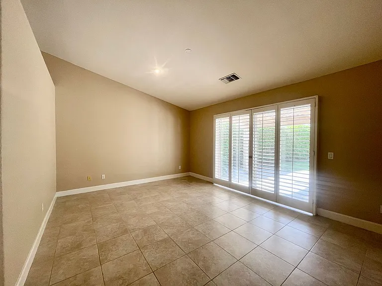 76920 Sheffield Ct — Photo 17