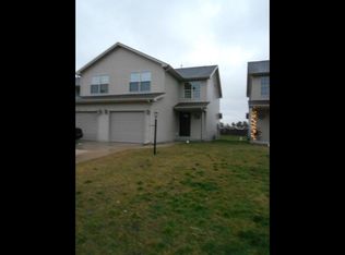 3439 Stoneway Ct, Champaign, IL 61822