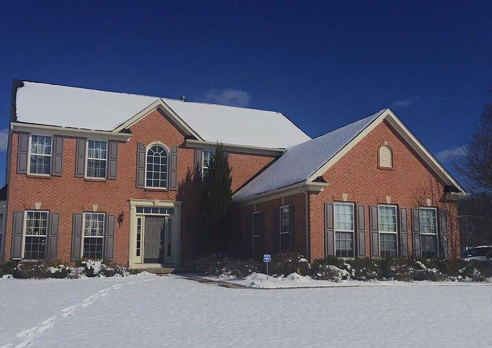 1st image of 33050 Rhine Cir