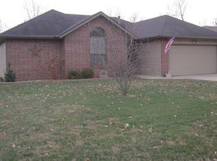 2326 W Rockwood St, Springfield, MO 65807