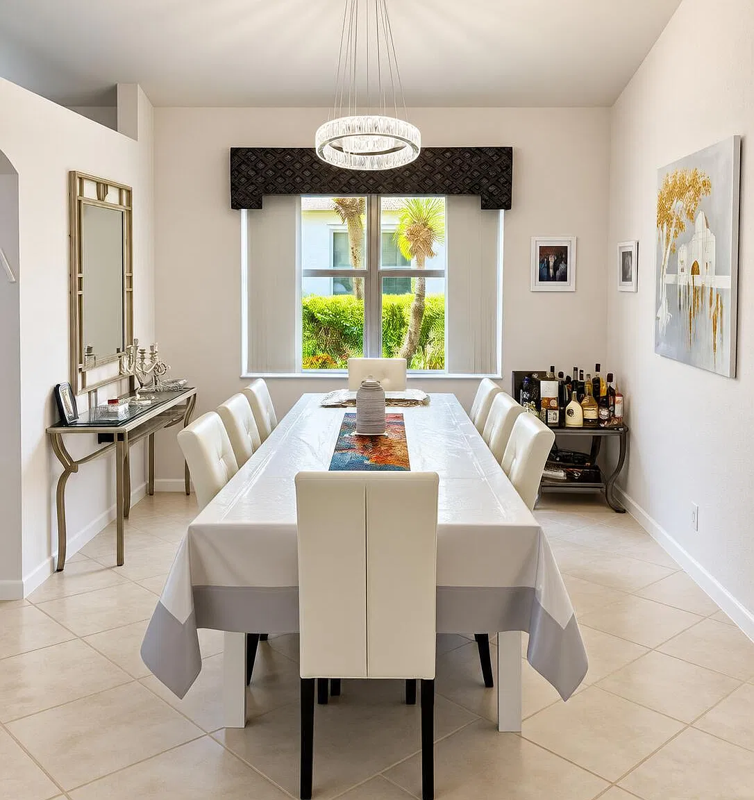 3 bed, 3.0 bath, 2621 sqft, $5,350 — Photo 3